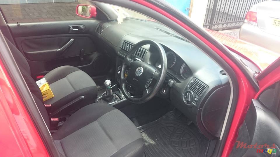 2006' Volkswagen Golf VI photo #3