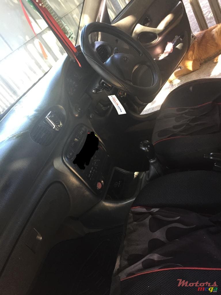 1997' Hyundai Accent photo #6