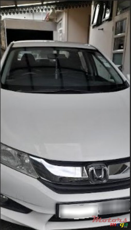 2016' Honda Ballade photo #1