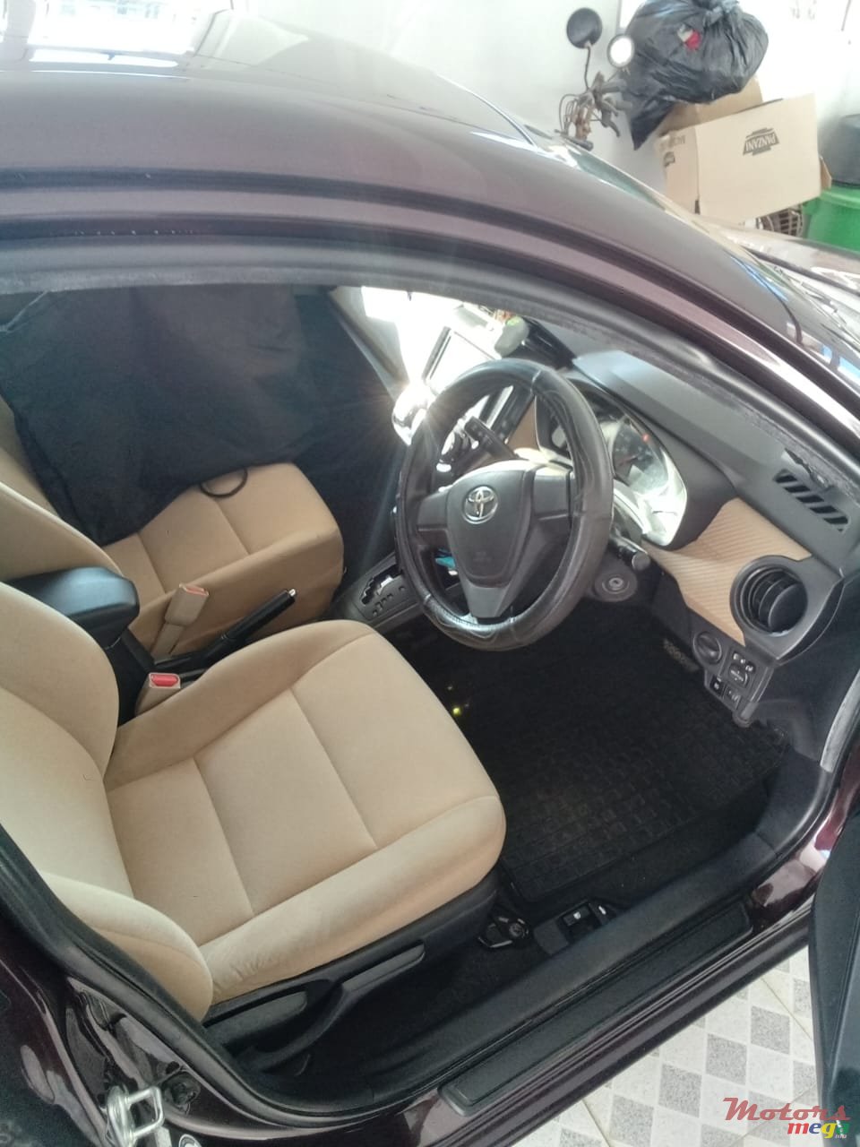 2014' Toyota Axio photo #2