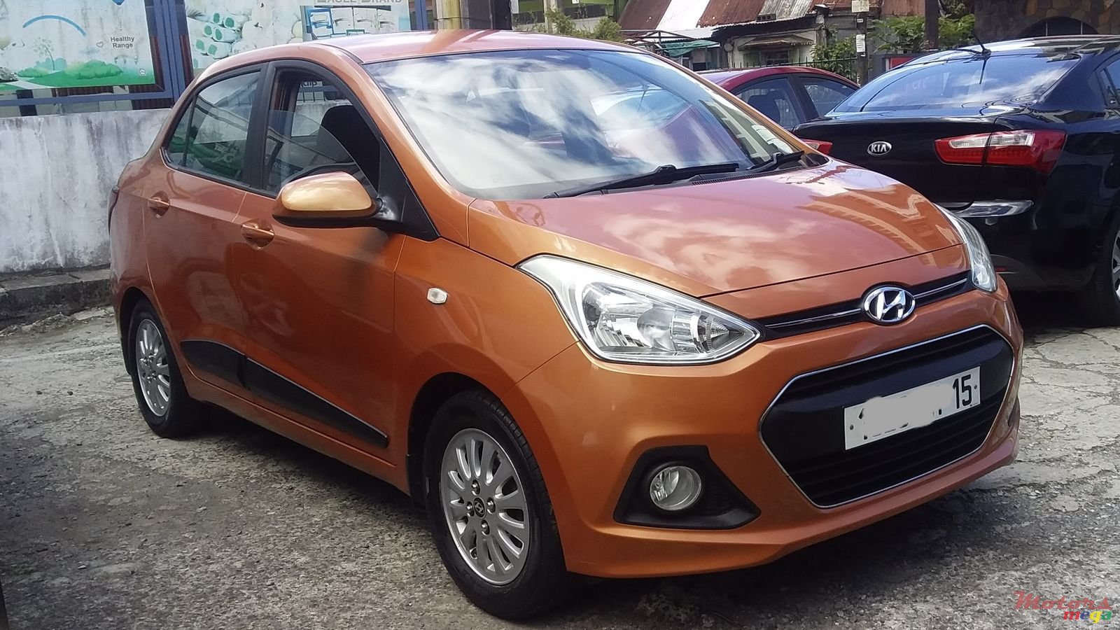 2015' Hyundai Grand i10 photo #1