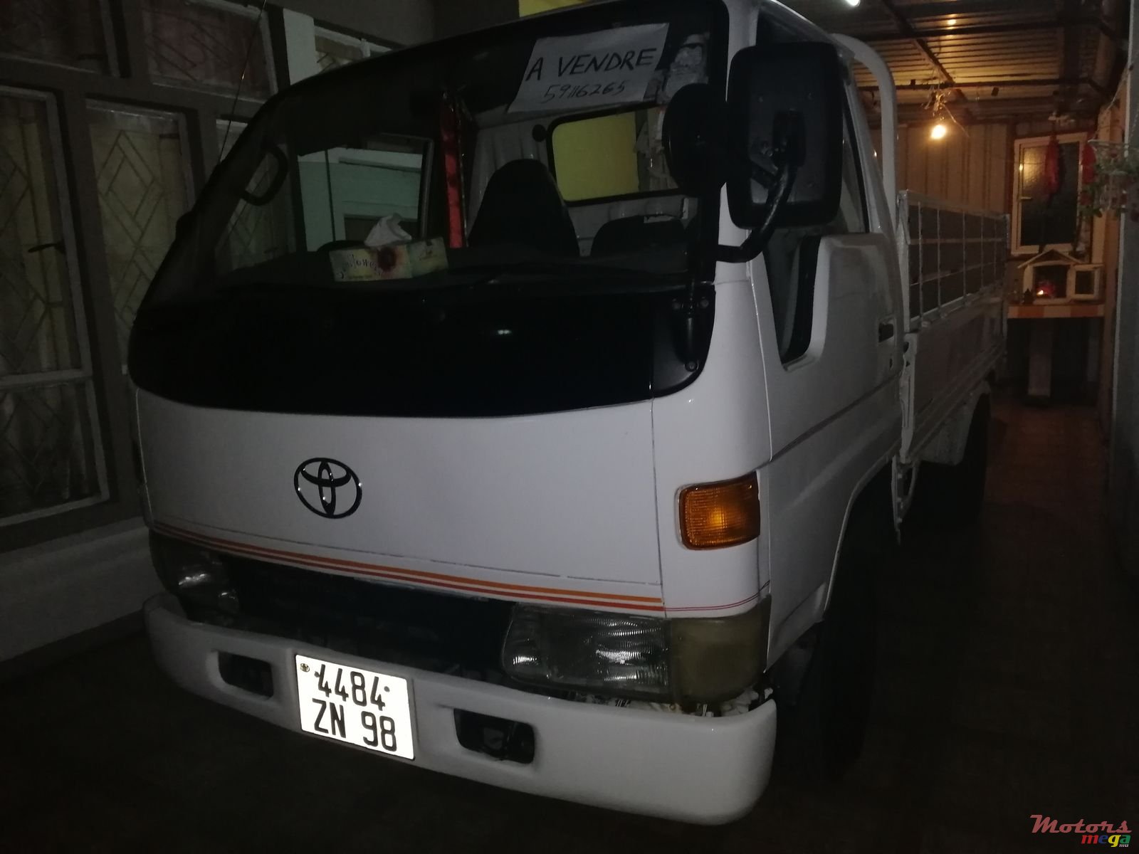 1998' Toyota photo #1