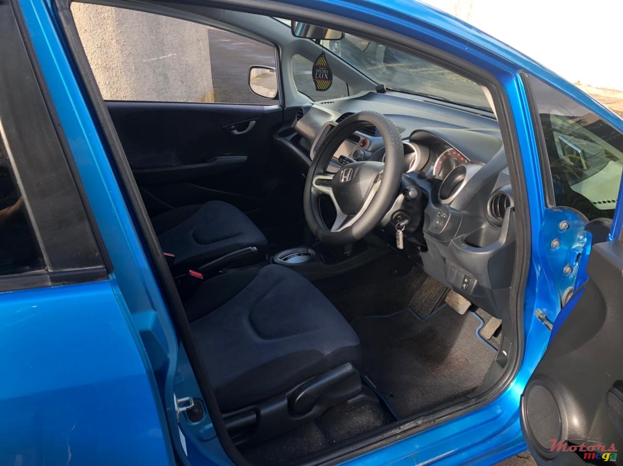 2009' Honda Fit photo #5