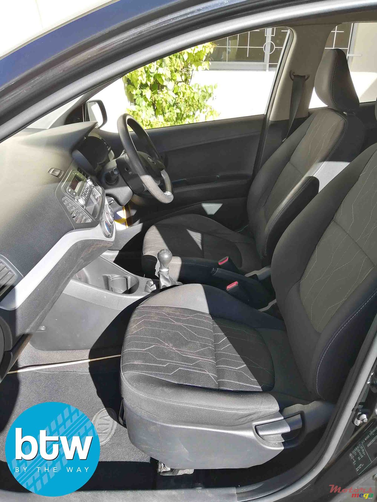 2014' Kia Picanto photo #4