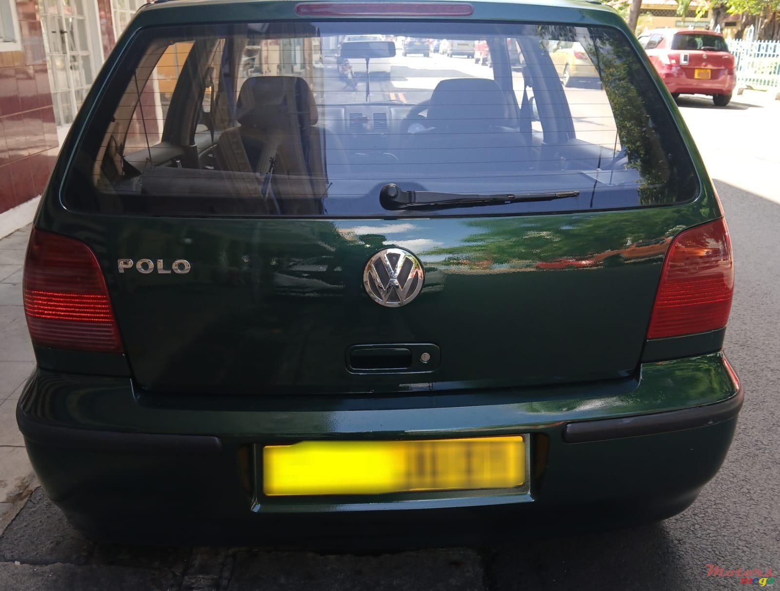 2001' Volkswagen Polo photo #7