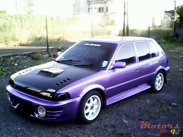 1997' Toyota Conquest photo #2