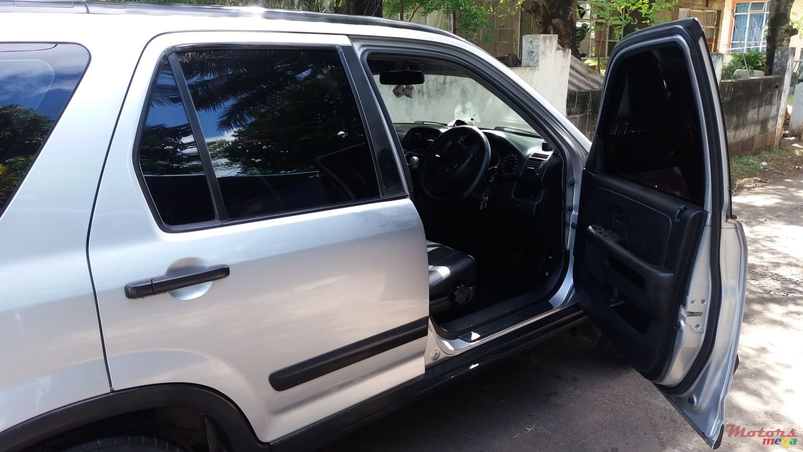 2004' Honda CR-V photo #3