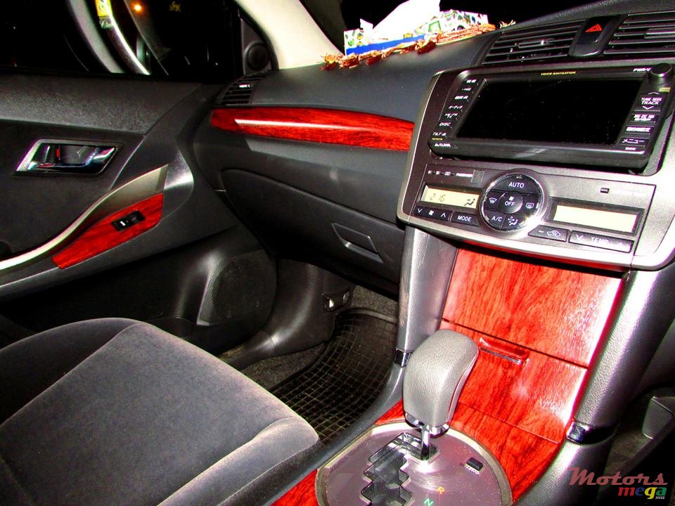 2008' Toyota Allion A15 photo #3