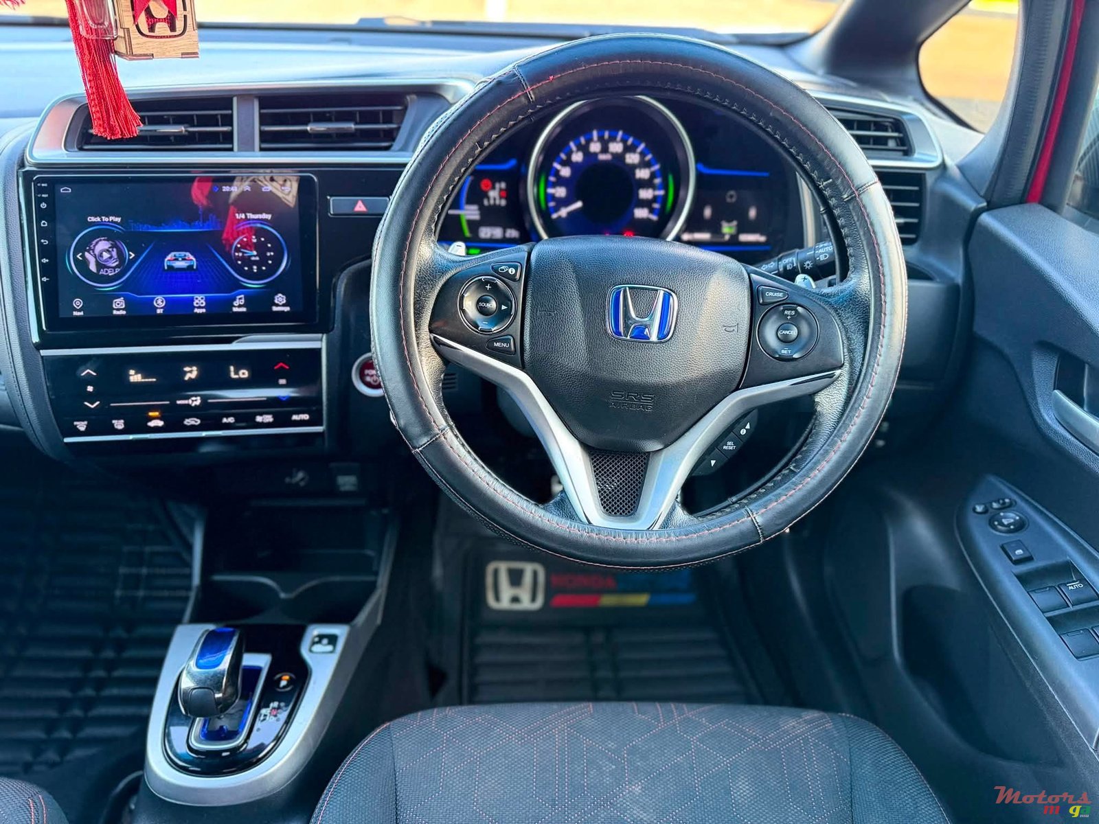 2014' Honda Fit GP 5 S Pack photo #6