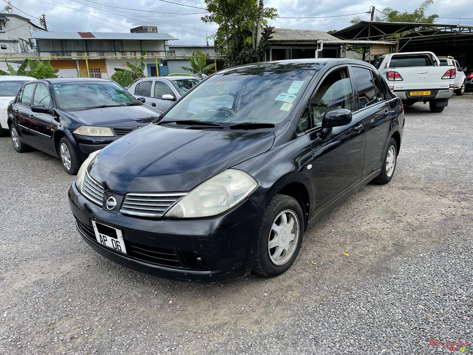 2006' Nissan Tiida photo #5