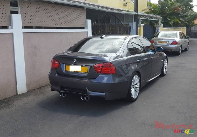 2005' BMW 3 Series photo #4