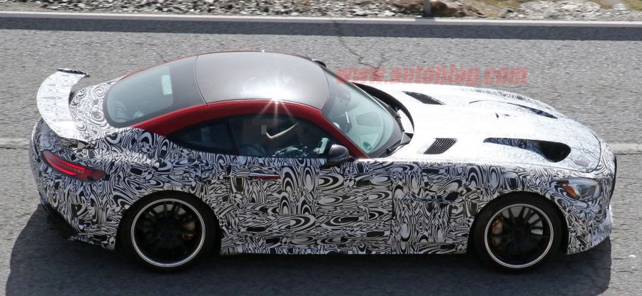Mercedes-AMG GT R spied with aggressive new hood, might be Black Series