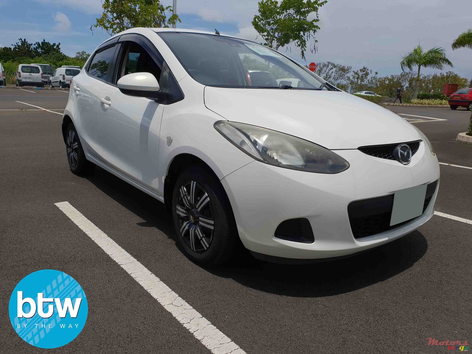 2010' Mazda Demio photo #1