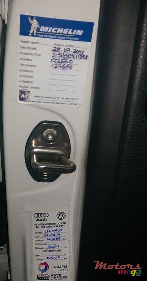 2009' Volkswagen Tiguan TSI photo #7