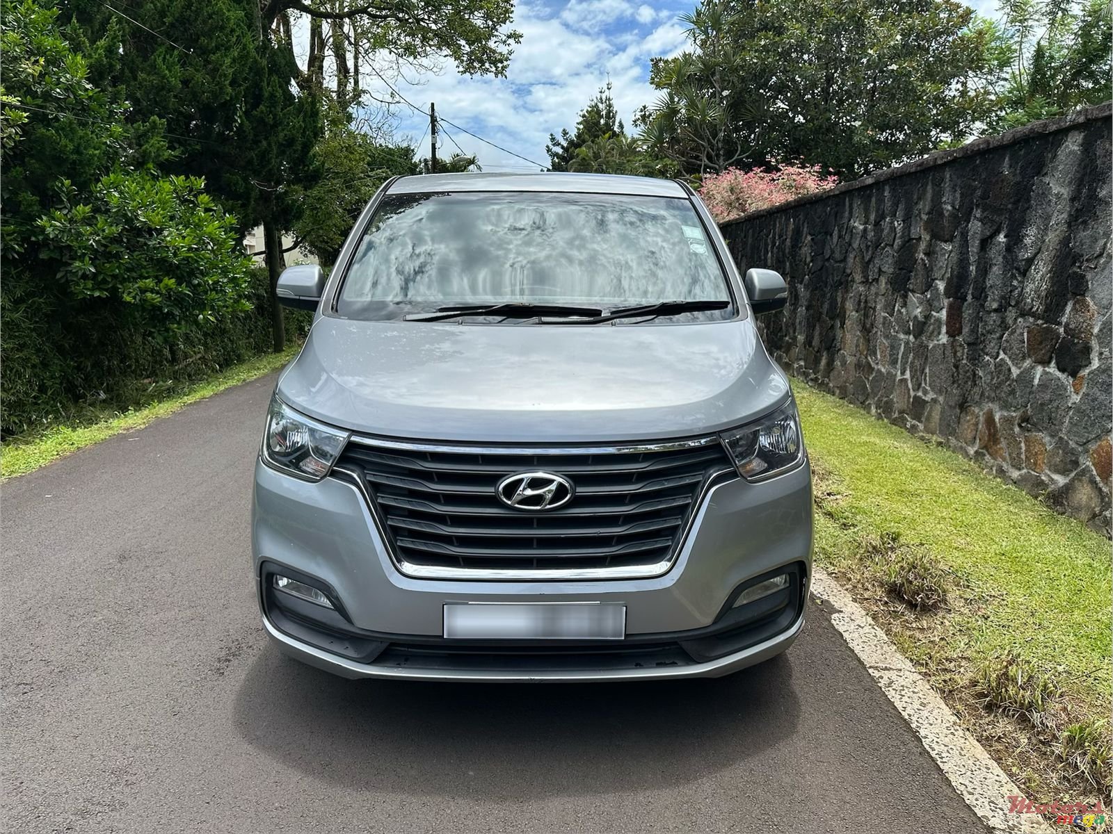 2020' Hyundai H-1 photo #1