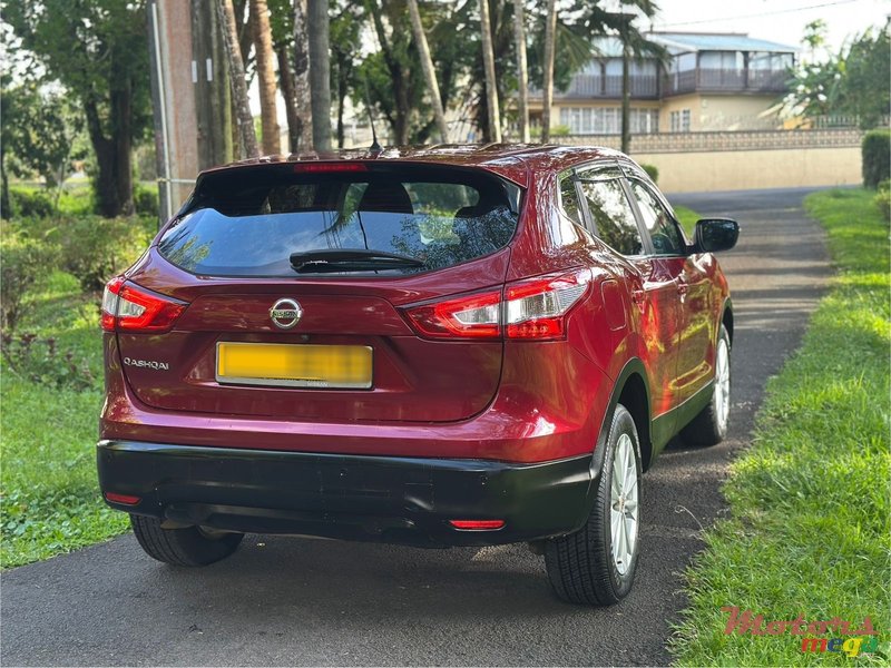 2015' Nissan Qashqai photo #5