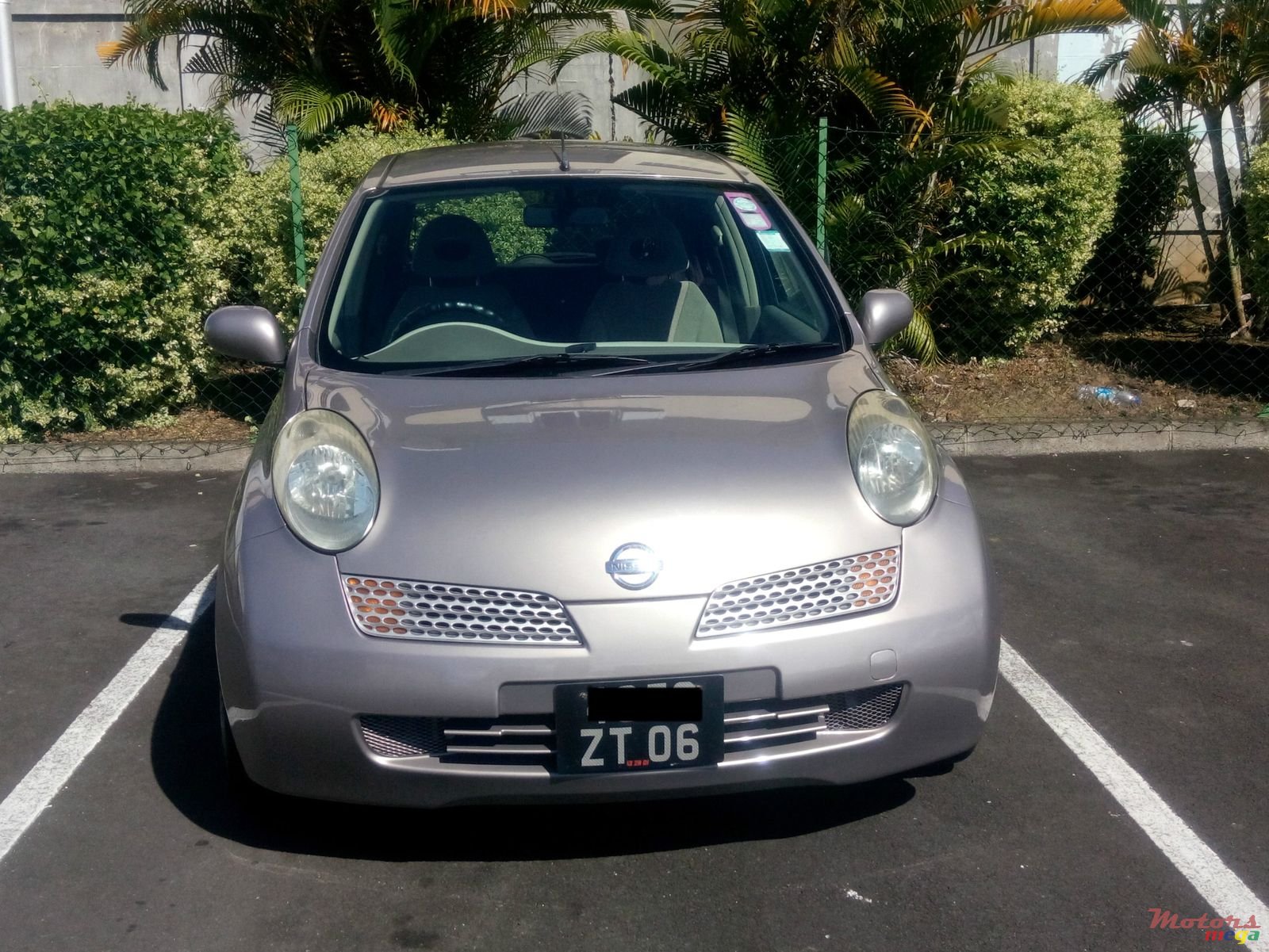 2006' Nissan March photo #1