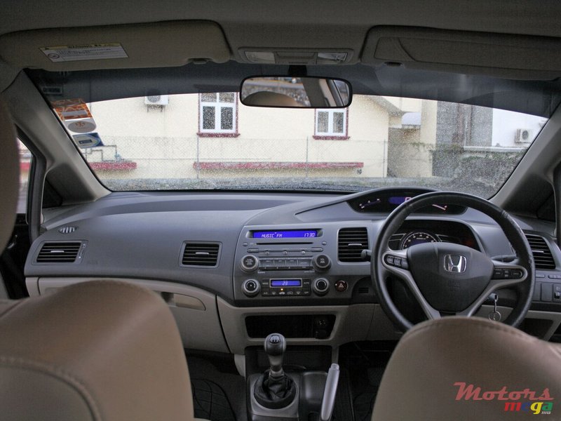 2008' Honda Civic photo #4