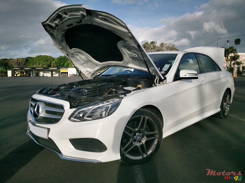2013' Mercedes-Benz E-Class E250 AMG photo #7