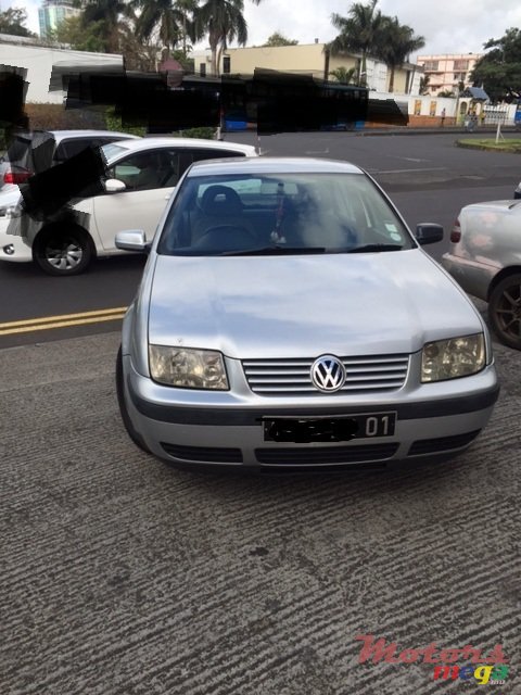 2001' Volkswagen Bora photo #3