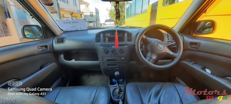 2005' Toyota Fielder photo #7