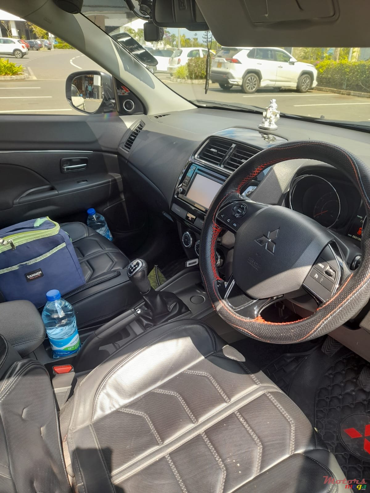 2018' Mitsubishi ASX photo #5