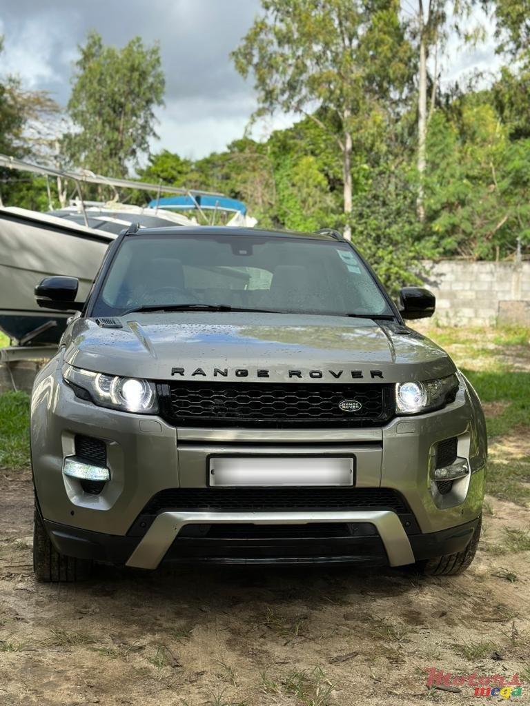 2012' Land Rover Range Rover Evoque photo #2