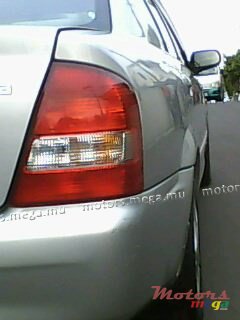 1999' Mazda photo #4