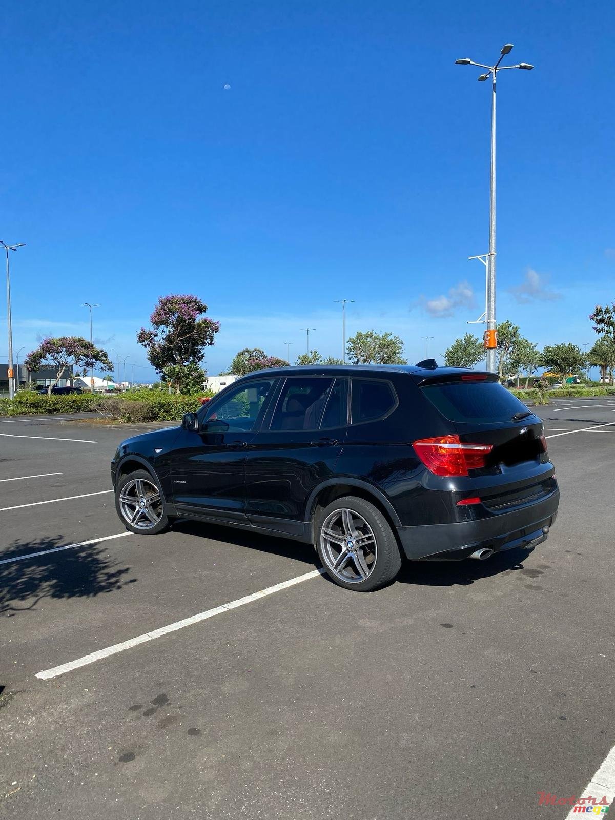 2011' BMW X3 photo #1