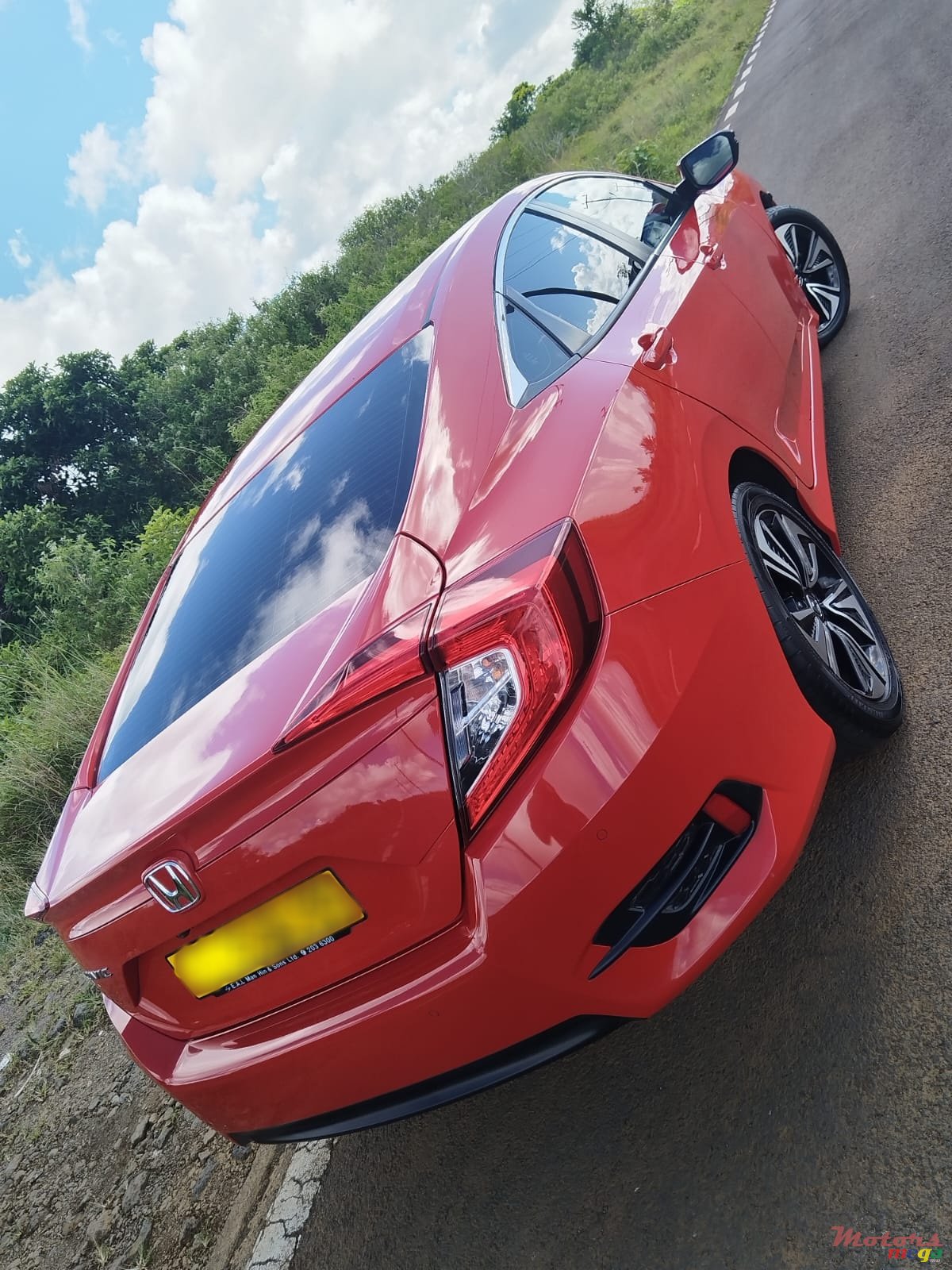 2017' Honda Civic FC5 photo #2