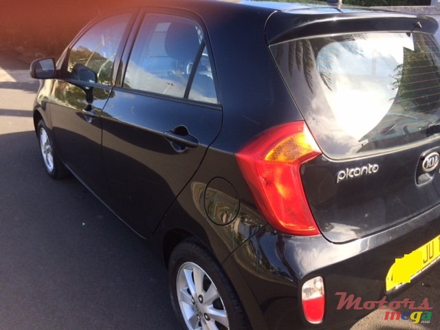 2014' Kia Picanto photo #4