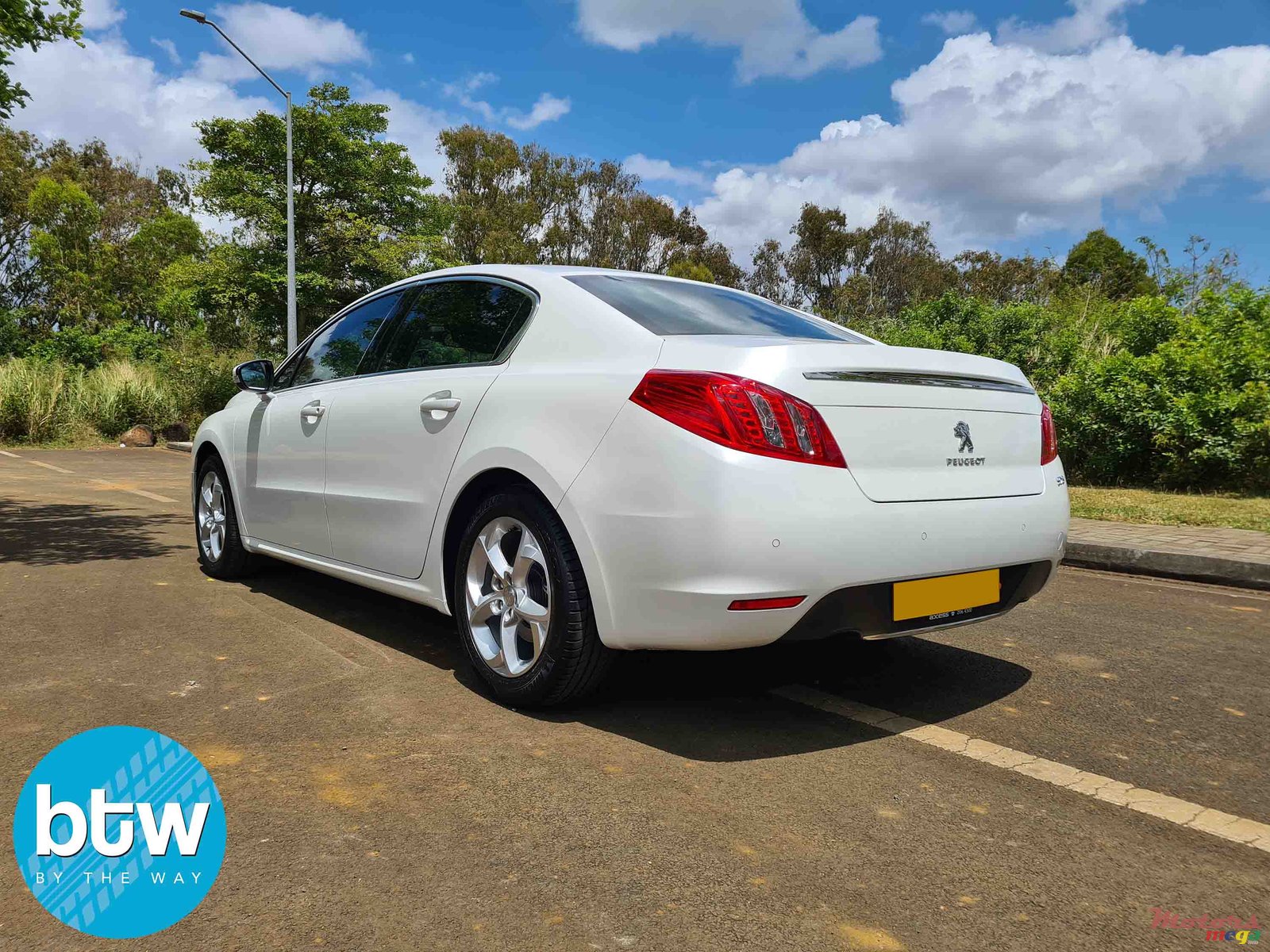 2015' Peugeot 508 photo #2