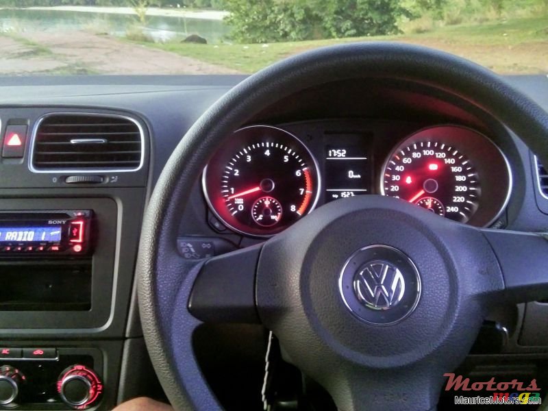 2009' Volkswagen Golf VI photo #7