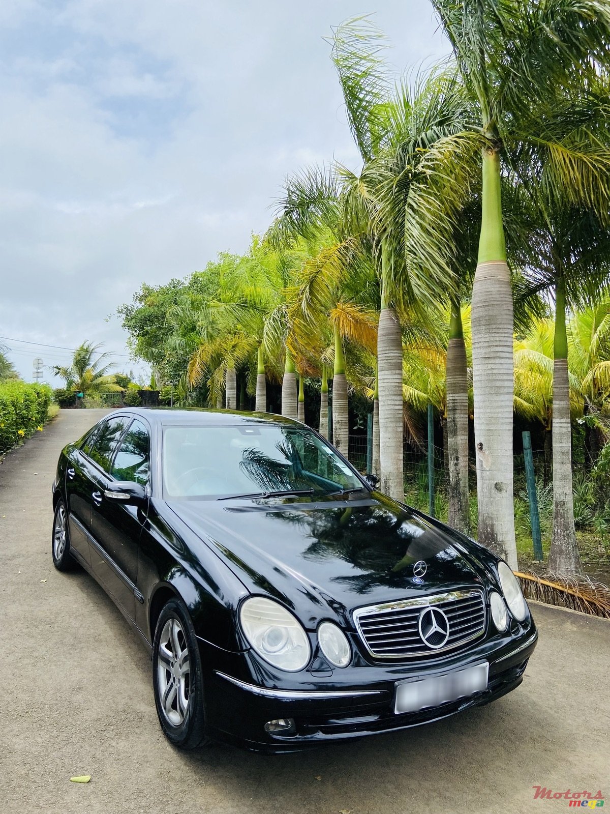 2006' Mercedes-Benz E 200 photo #1