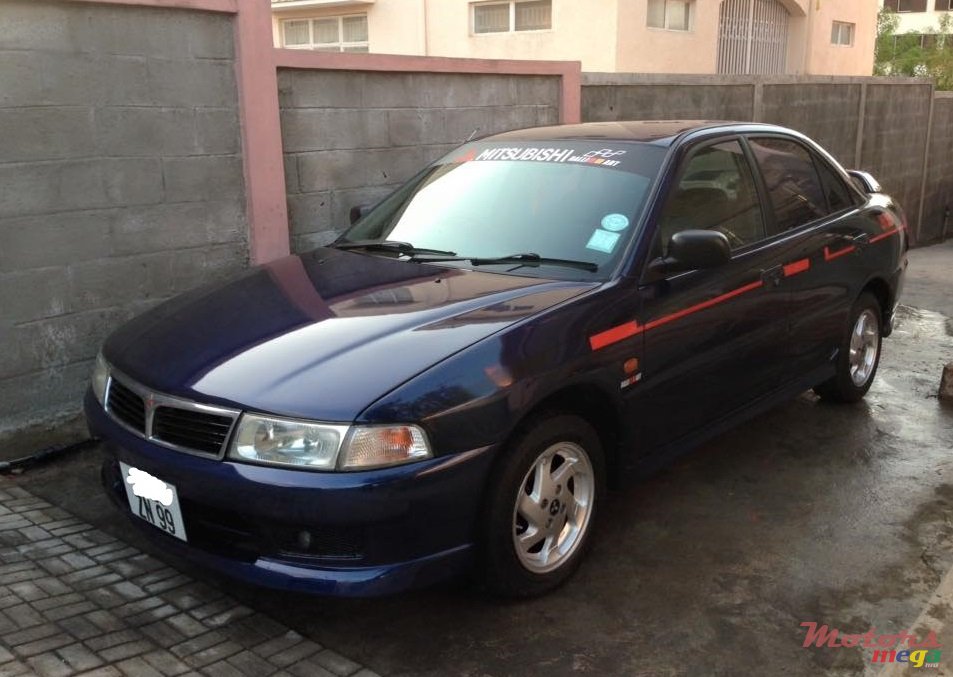 1999' Mitsubishi Lancer photo #1