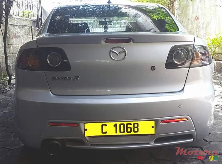 2005' Mazda photo #3