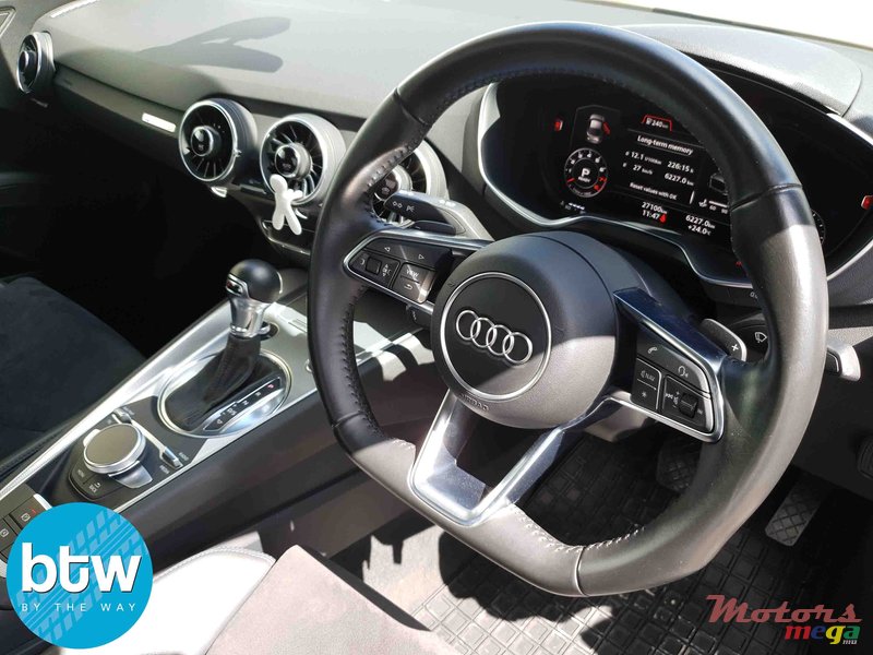 2016' Audi TT 8S TFSI S Tronic photo #5