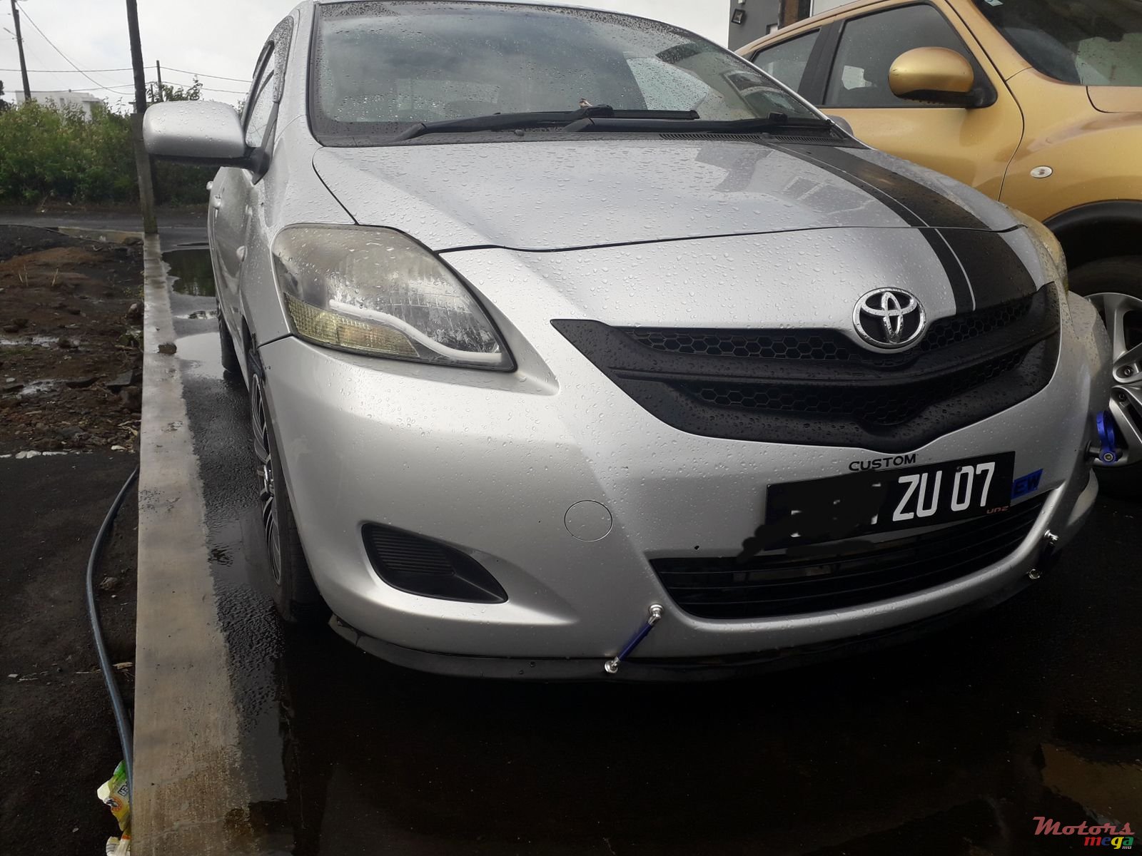 2007' Toyota Belta automatic photo #2