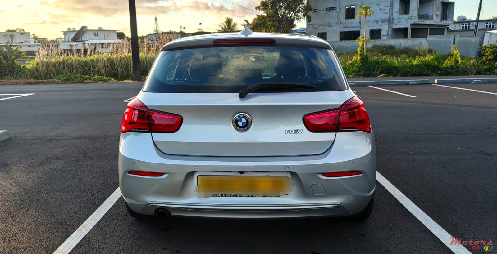 2016' BMW 118 photo #5