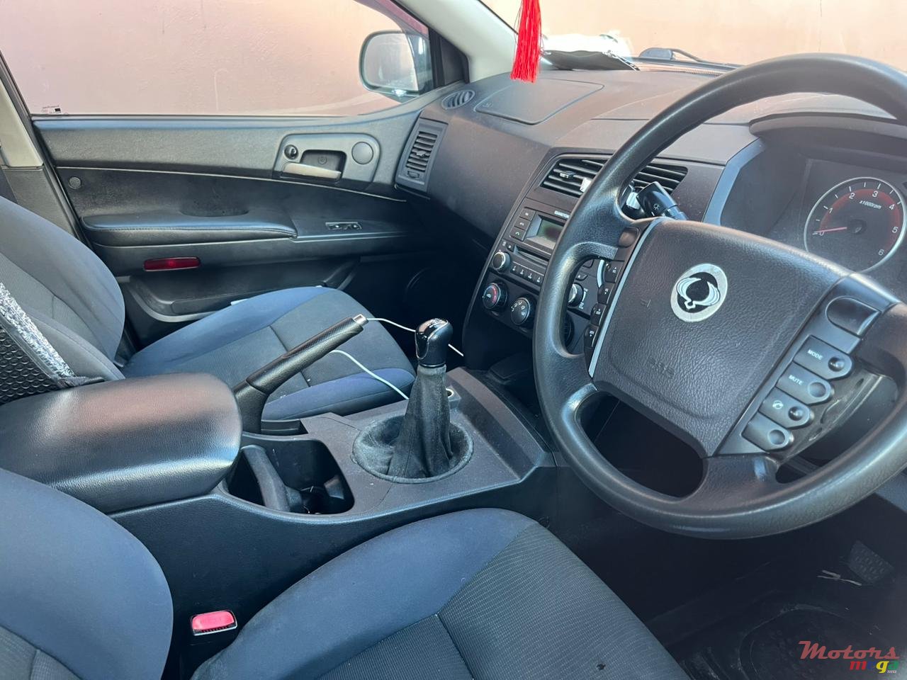 2016' SsangYong Actyon Sport photo #2