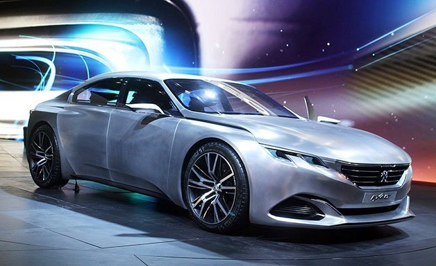Peugeot Exalt Concept Wears a Revised Look for its Home Crowd