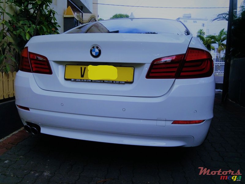 2010' BMW 528 photo #4