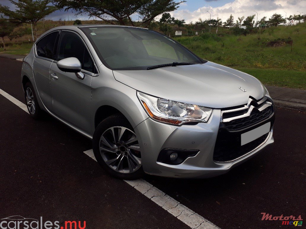 2016' Citroen DS4 1.6 VTI 120 photo #1