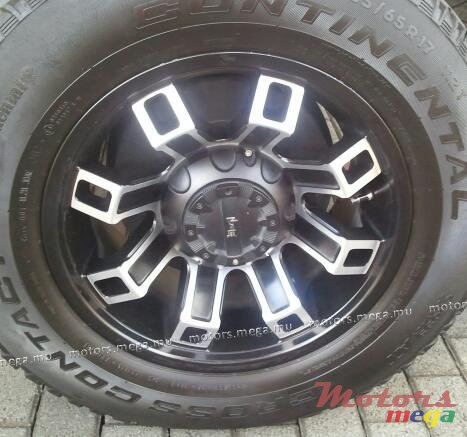 2014' Mitsubishi Alloy wheels 17 pouces photo #2