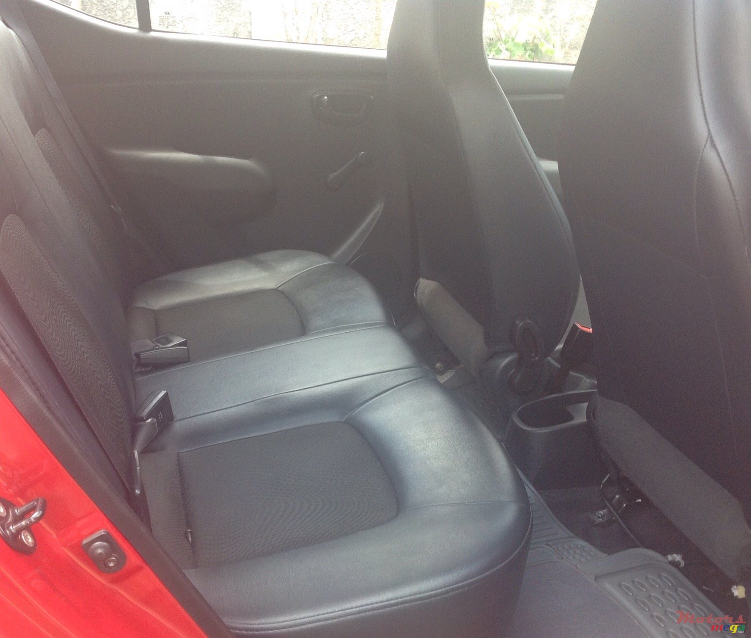 2013' Hyundai i10 photo #4