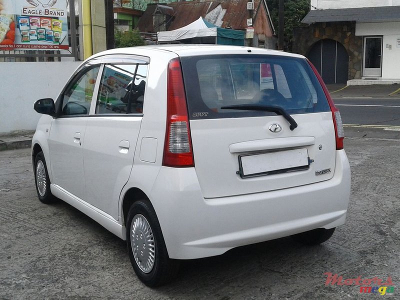 2010' Perodua Viva photo #2