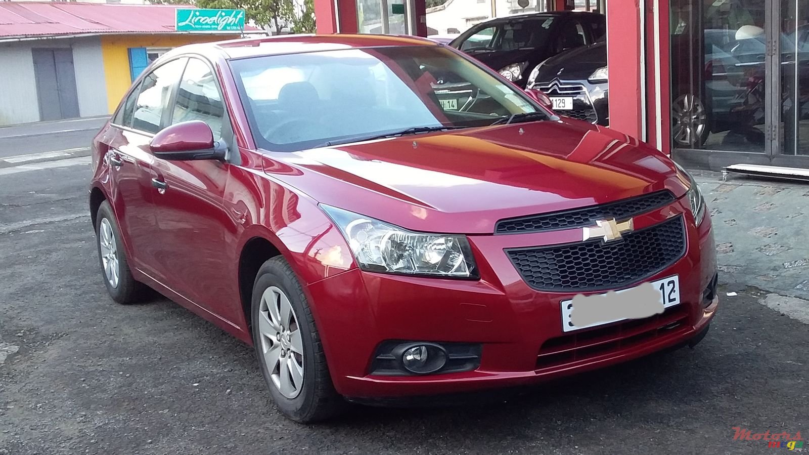 2012' Chevrolet Cruze photo #1