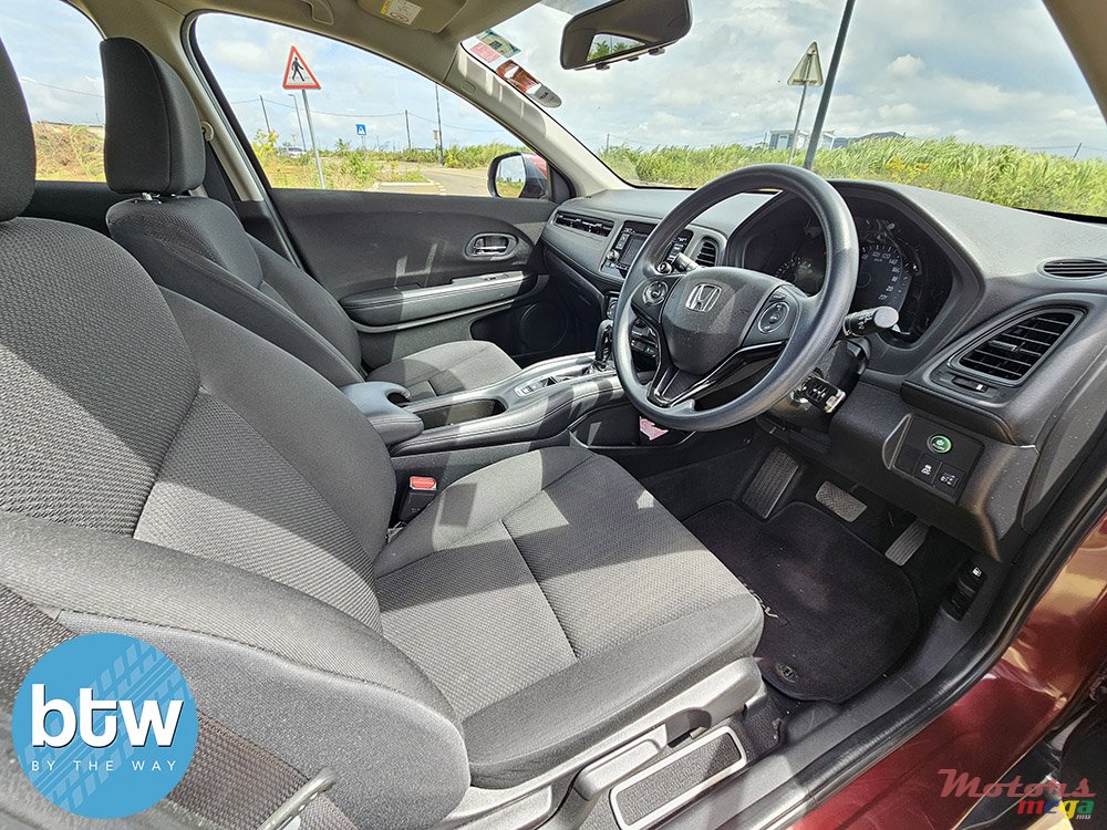 2015' Honda HR-V Comfort photo #6