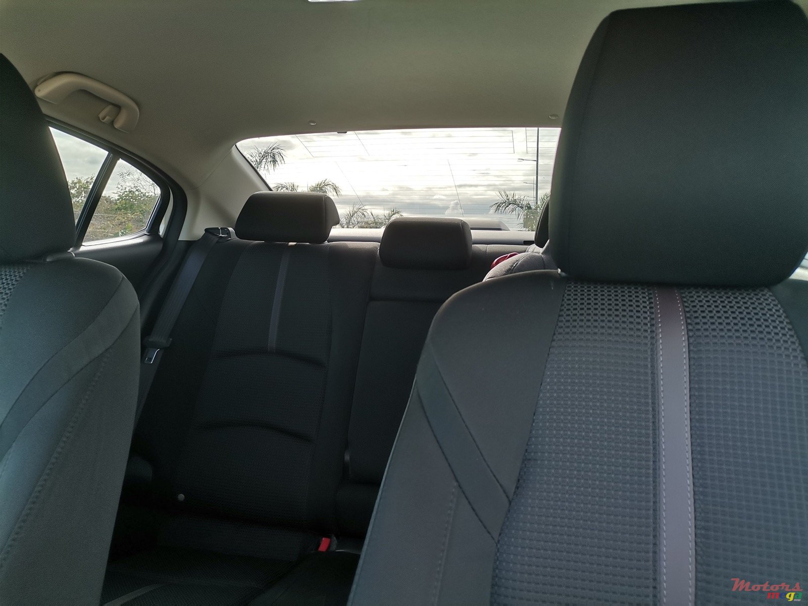 2018' Mazda 3 photo #3