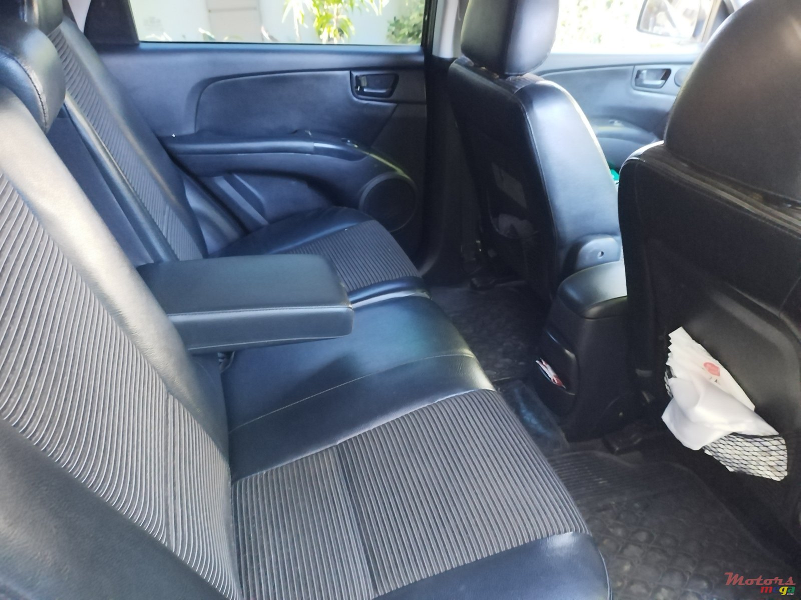 2008' Kia Sportage photo #5